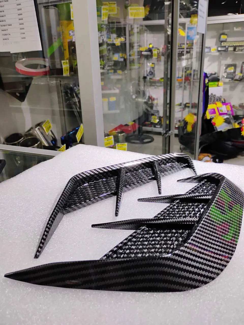 X2 Tomas de flujo de aire tunning tipo fibra de carbono 4 puntas 5