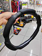 Funda cubre Volante de autos standard 38cm ergonómico con goma negro - Miniatura 1