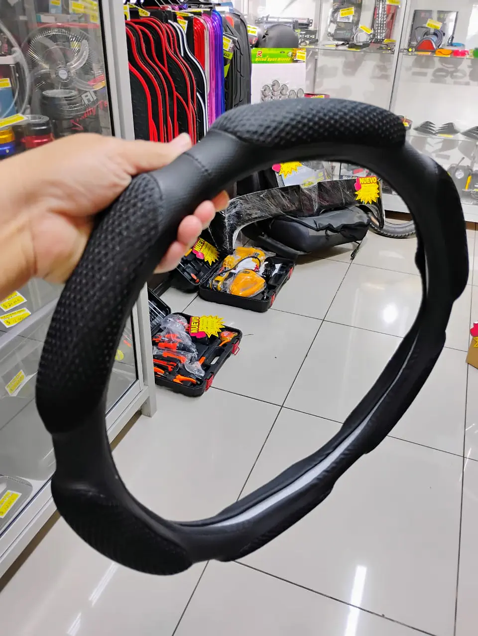 Funda cubre Volante de autos standard 38cm ergonómico con goma negro 1