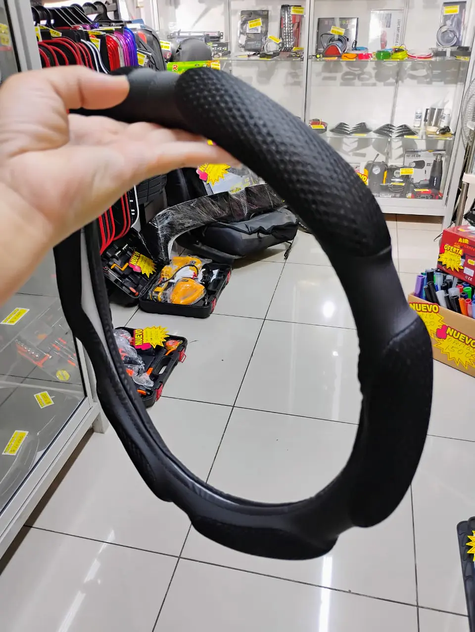Funda cubre Volante de autos standard 38cm ergonómico con goma negro 2
