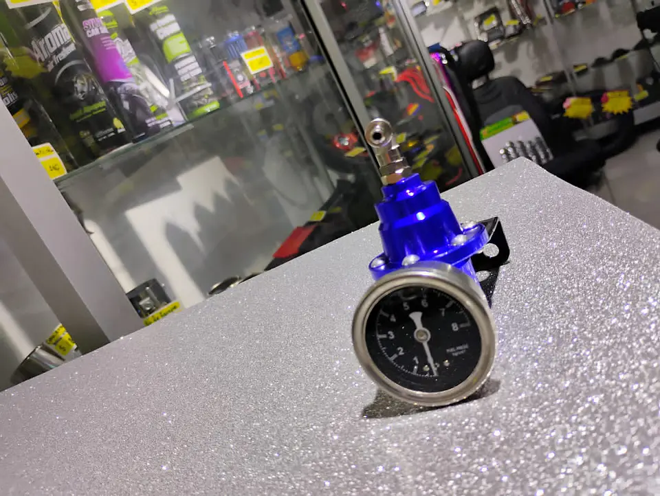 Regulador presión bencina Tomei tipo S - Azul 2