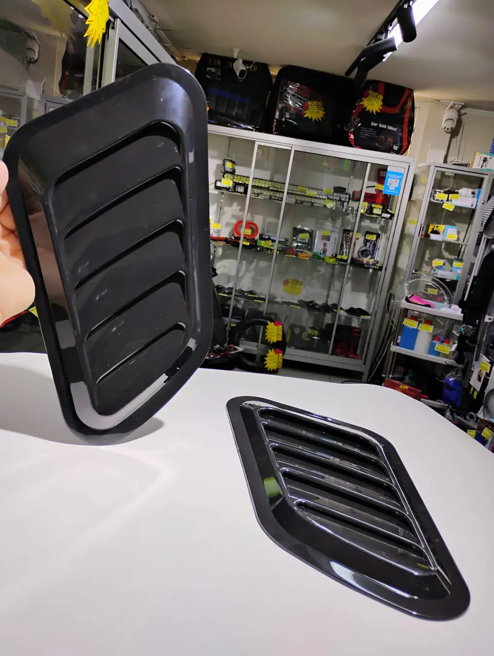 X2 Cubiertas Toma de flujo de aire para capot de autos decorativa 2