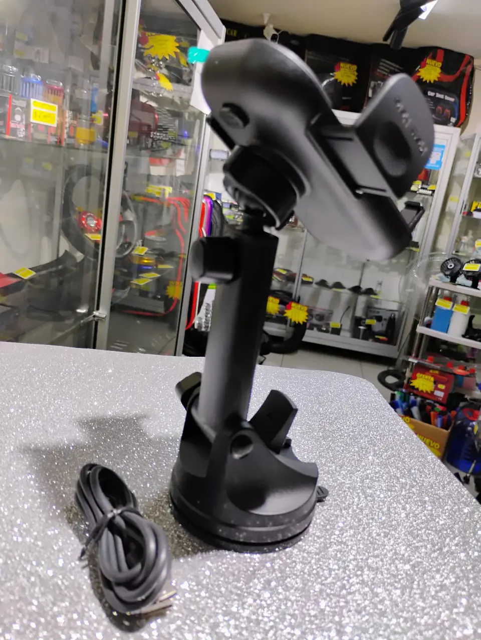Soporte cargador inalámbrico de celular smartphone 15W 6