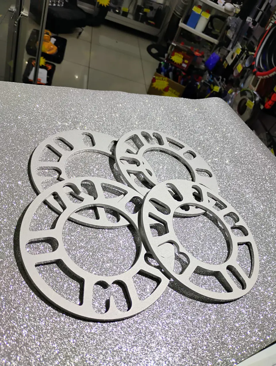 Kit set de 4 Separadores espaciadores de llantas de autos de 5mm 4