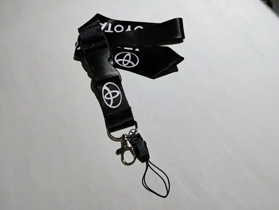 Llavero Lanyard porta llaves y credencial - Toyota 4