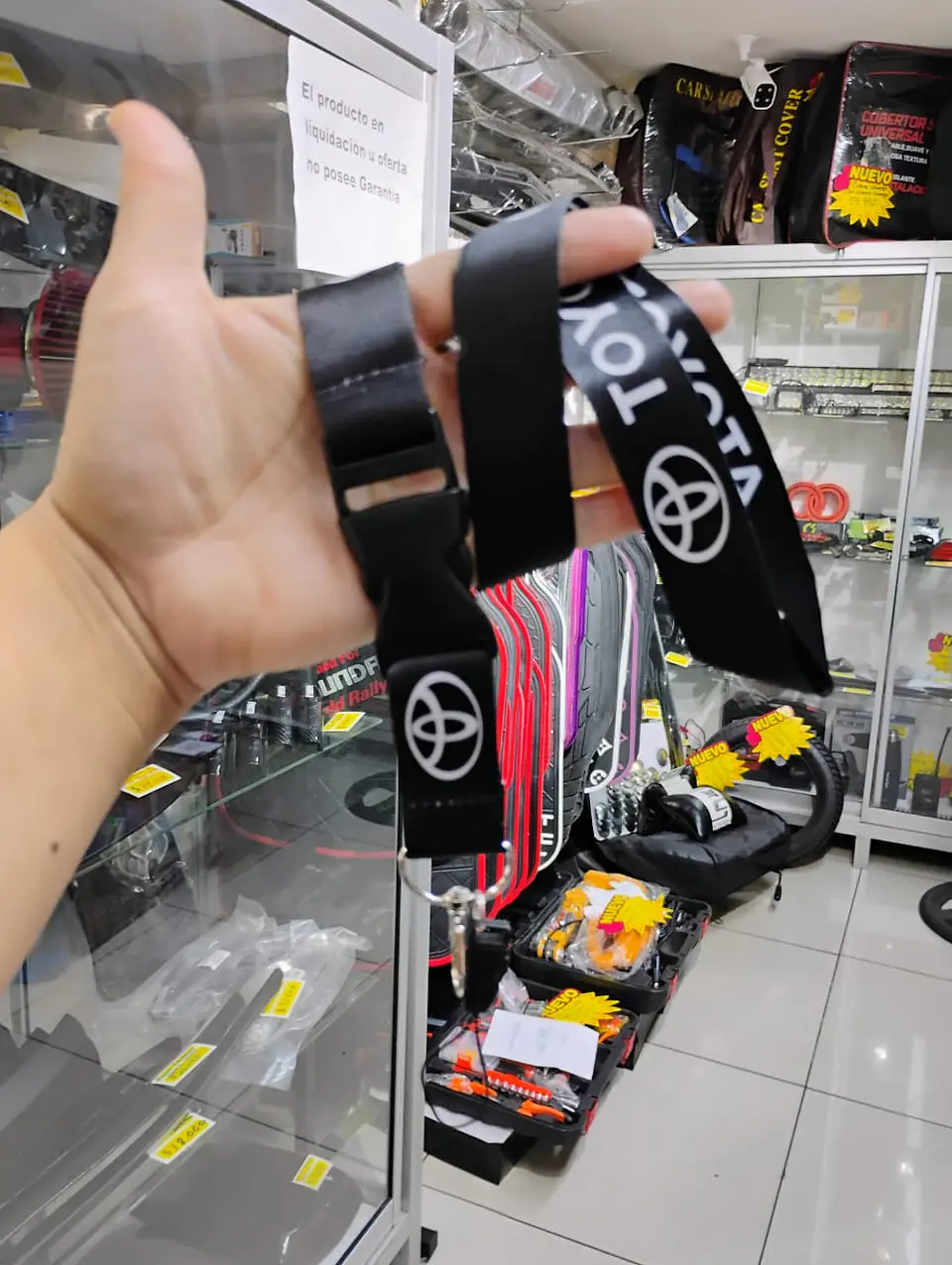 Llavero Lanyard porta llaves y credencial - Toyota 5