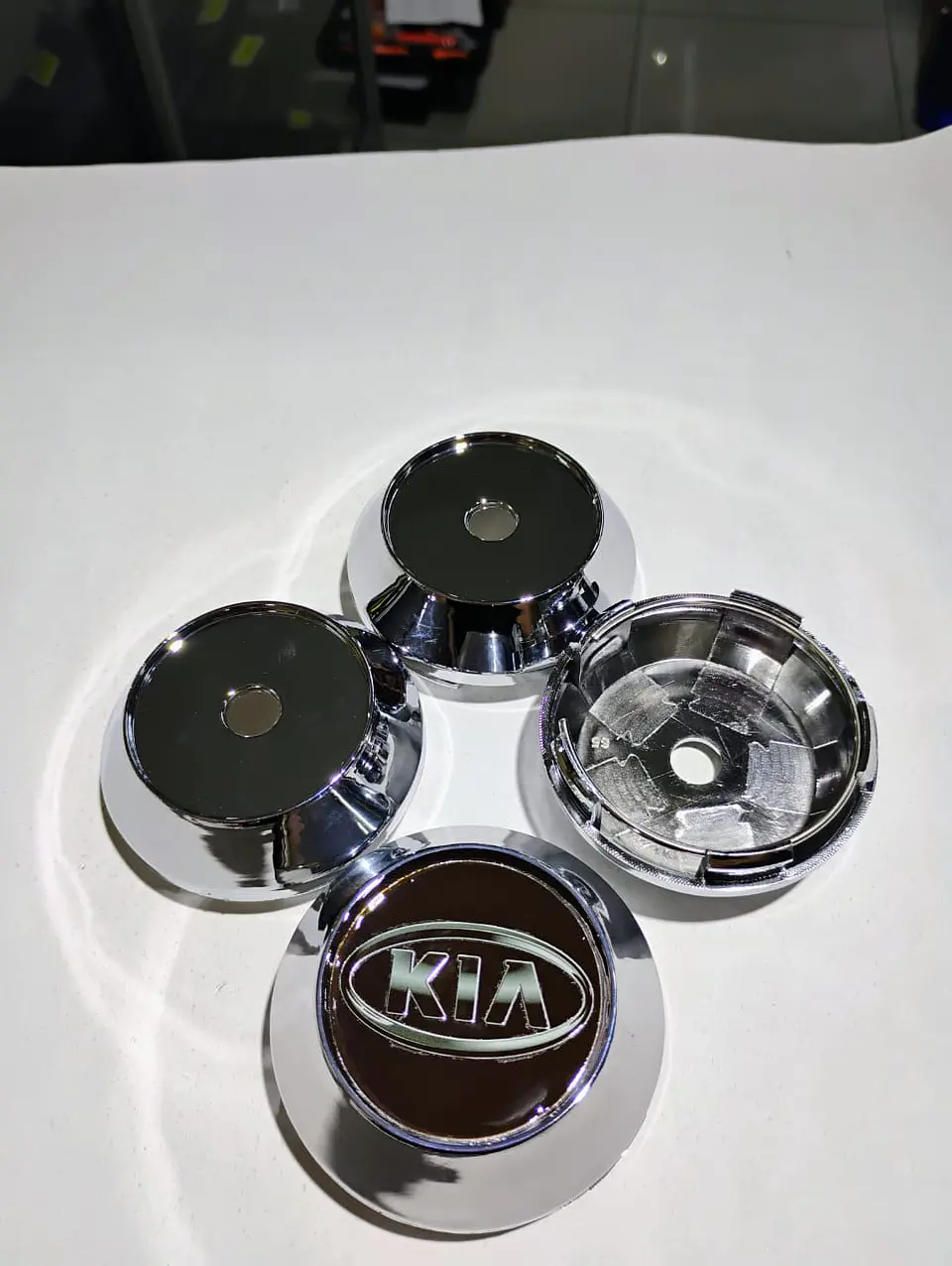 X4 Tapas centro de llantas de auto tunning conica kia negra logo gris 5