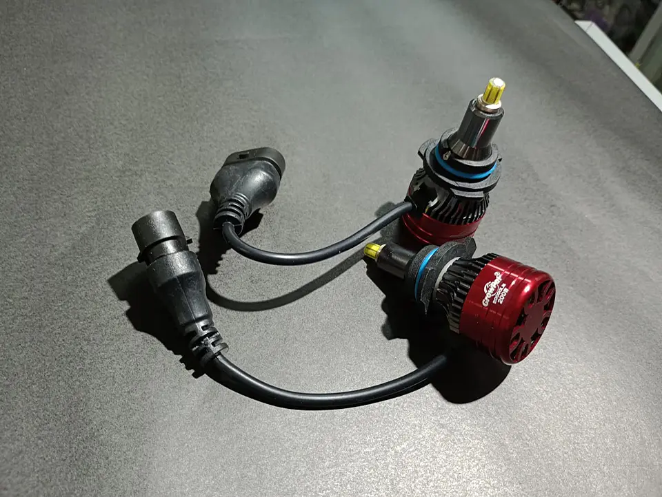 Par X2 Ampolletas turboled 9006 Led Headlight 360 grados para foco 5