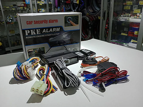 Kit Alarma de seguridad de Auto PKE con Encendido y Apagado Por Botón