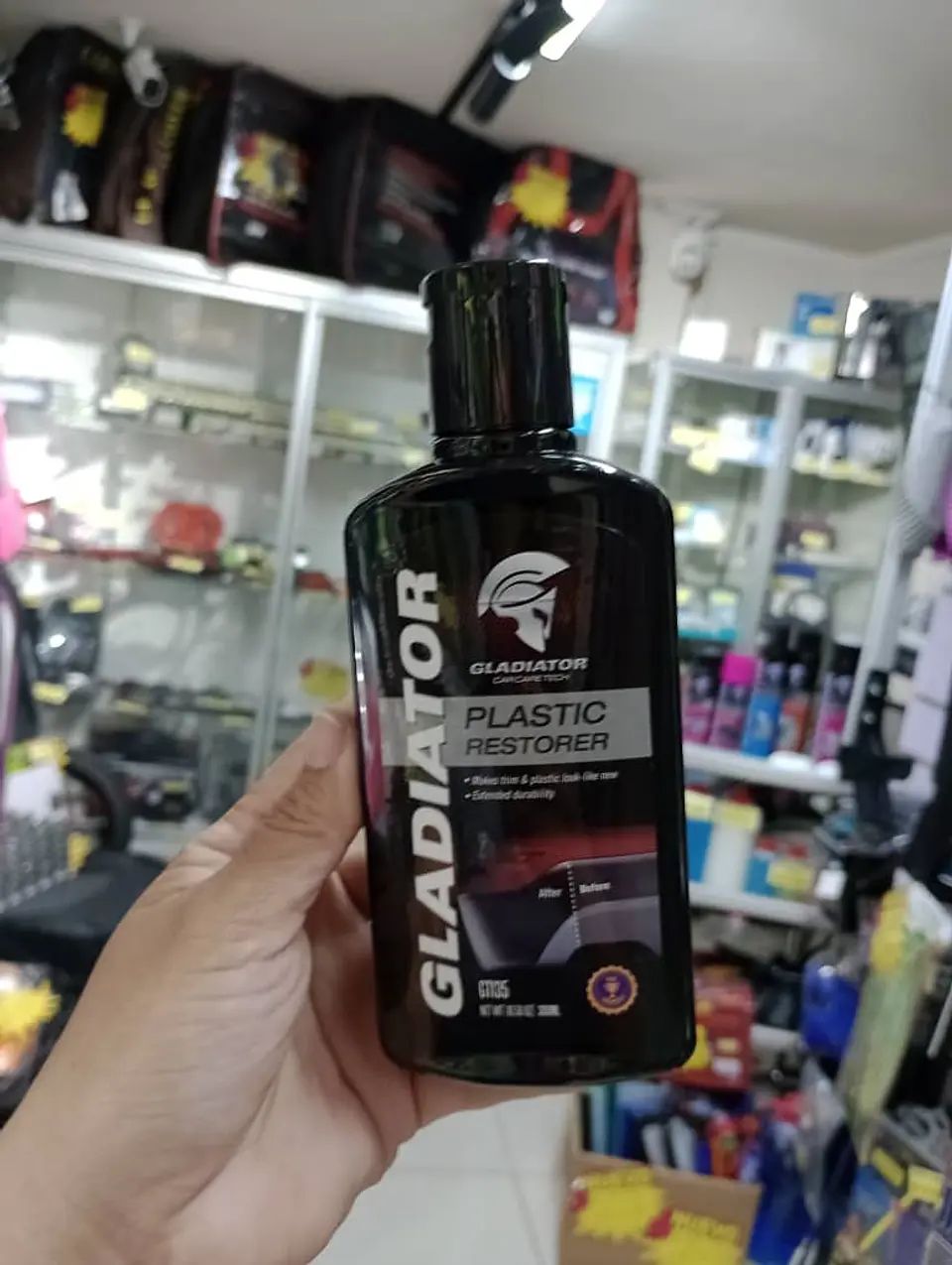 Crema Renovadora de piezas plásticas - Gladiator, revestimiento de 9
