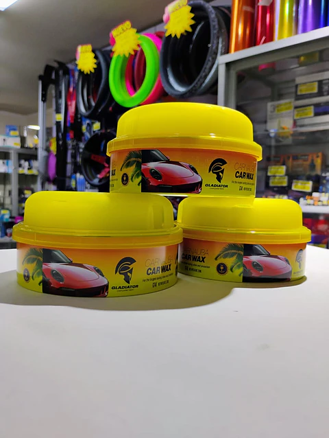 Cera pulitura carnauba Gladiator en crema, alto brillo
