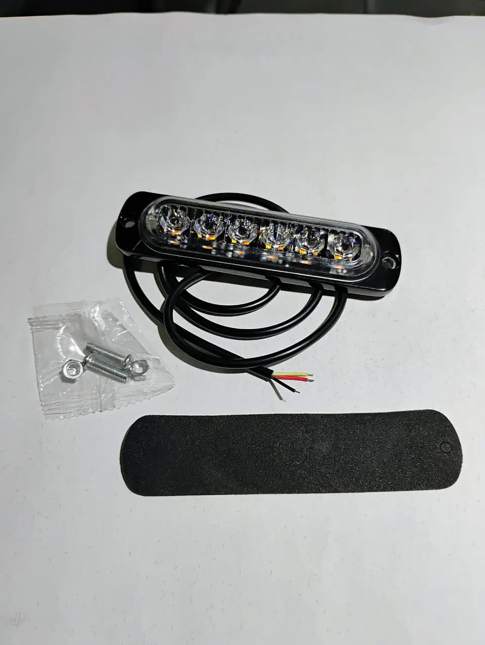 Barra de Luz LED estroboscópica de emergencia 6 led 18 watts 13