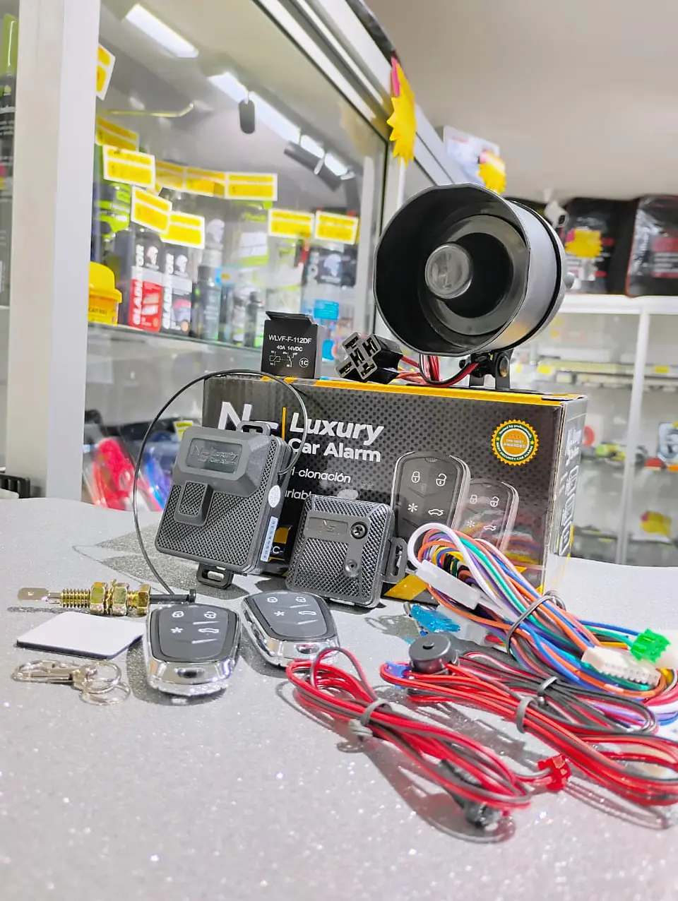 Alarma Universal de lujo anti clonacion con sistema de cortacorriente 8