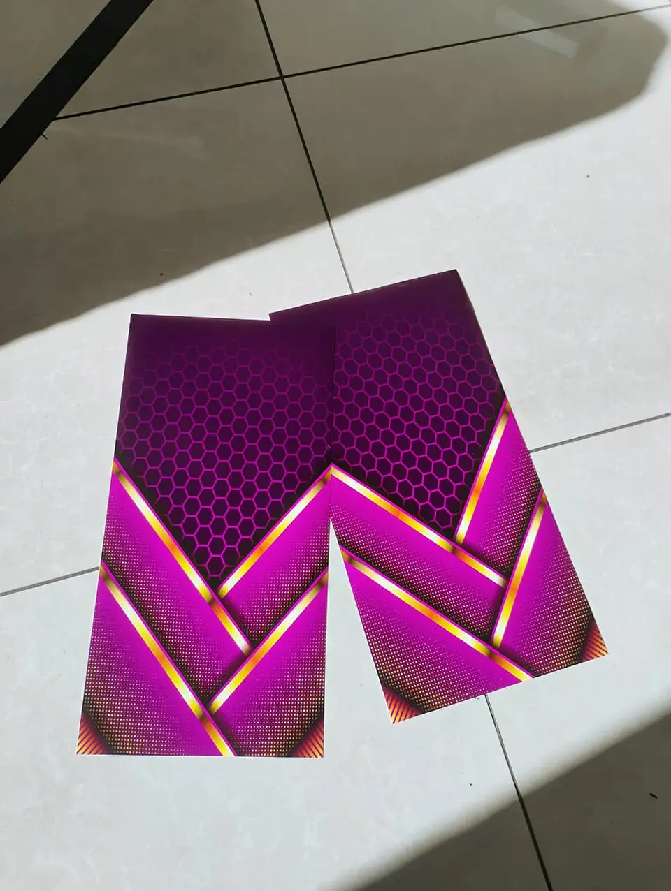 X2 pegatinas sticker adhesivos de Hexagonales lila con líneas 4