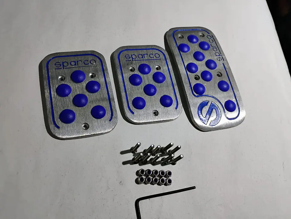 Set cubre pedales Sparco, 3pzs aluminio - Cromado/Azul 10