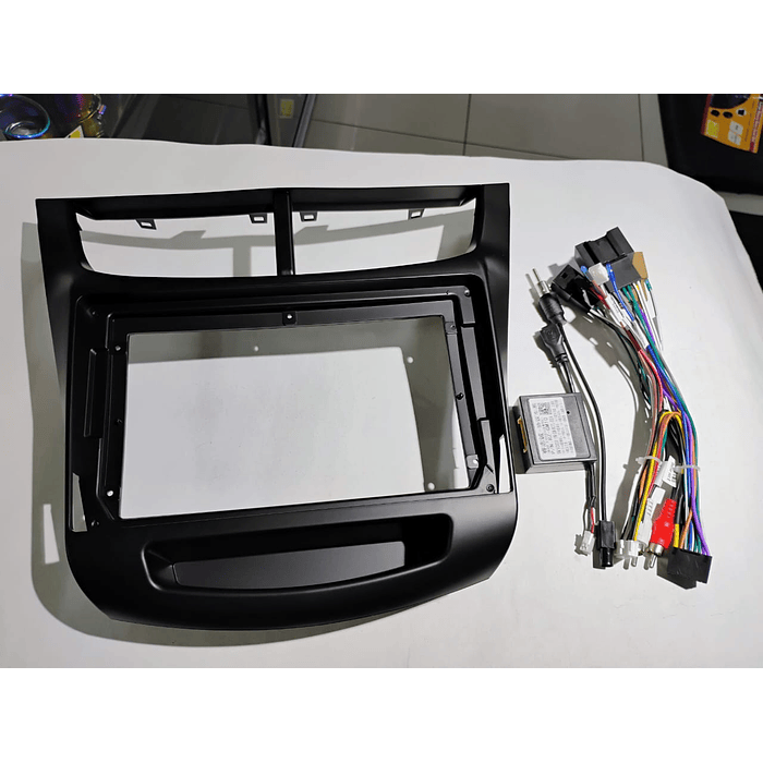 Adaptador Bisel + interface arnés Canbus y adaptador de antena de radio Android pantalla 9 pulgadas para Chevrolet New Sail 9