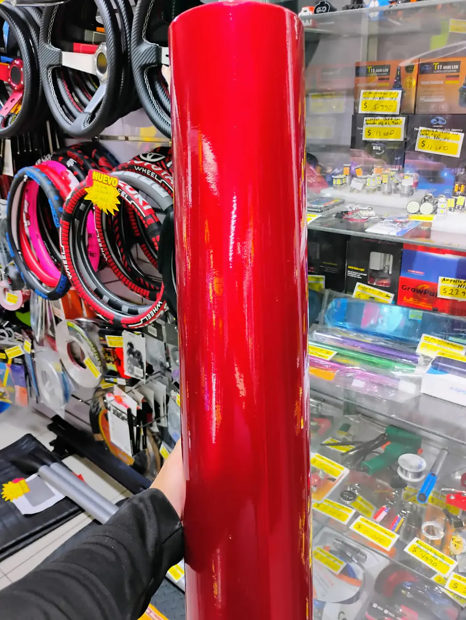 Papel vinilo adhesivo decorativo para wrapping de autos rojo candi 15