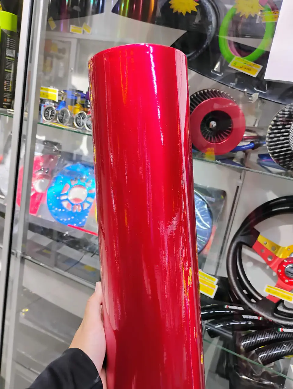 Papel vinilo adhesivo decorativo para wrapping de autos rojo candi 16