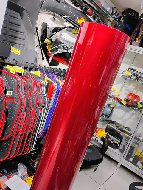 Papel vinilo adhesivo decorativo para wrapping de autos rojo candi