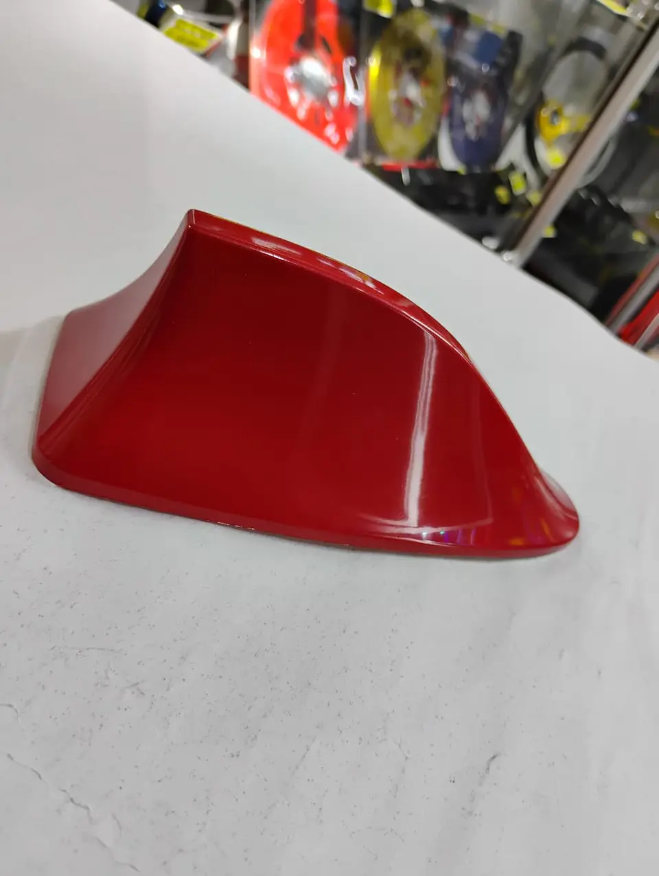 Antena aleta de tiburón Autos / Suv Rojo 3