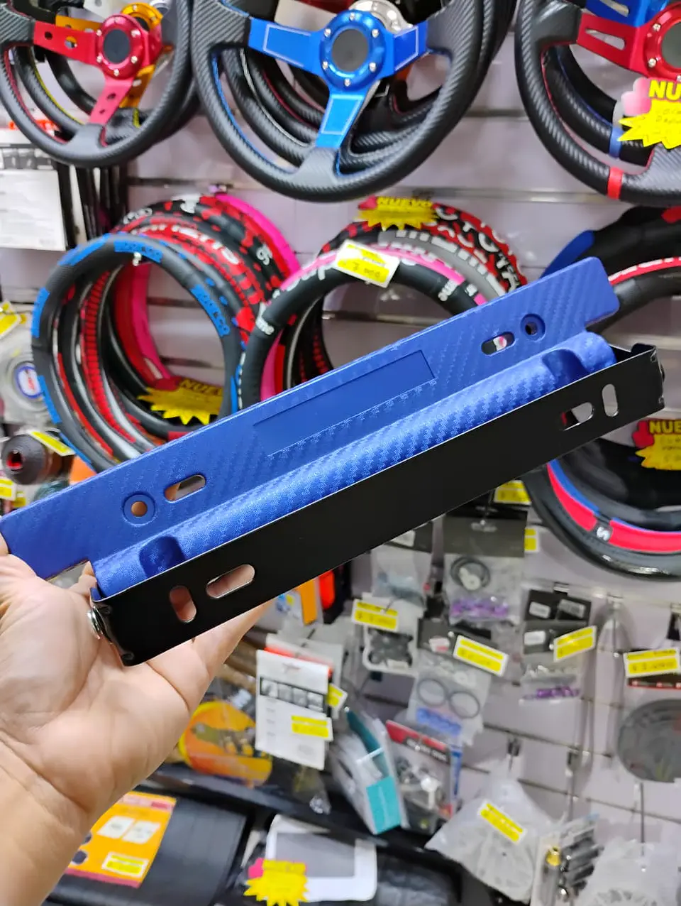 Porta placa patente fibra de carbono - azul 9