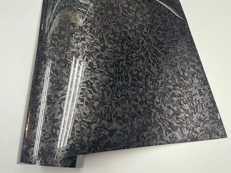 Papel Vinilo - adhesivo fibra de carbono forjado negro gloss 18