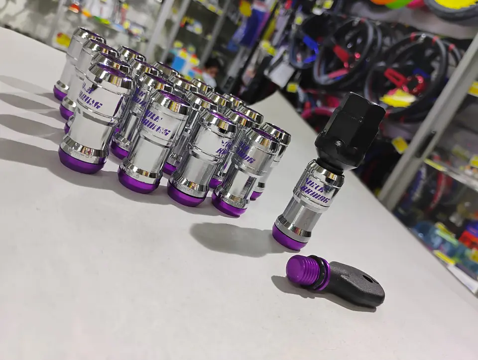 Set 20 tuercas doble seguridad 32mm - Paso 1.25 1