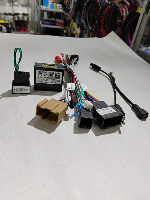 Interface Canbus Arnes + adaptador antena para Chevrolet New Sail