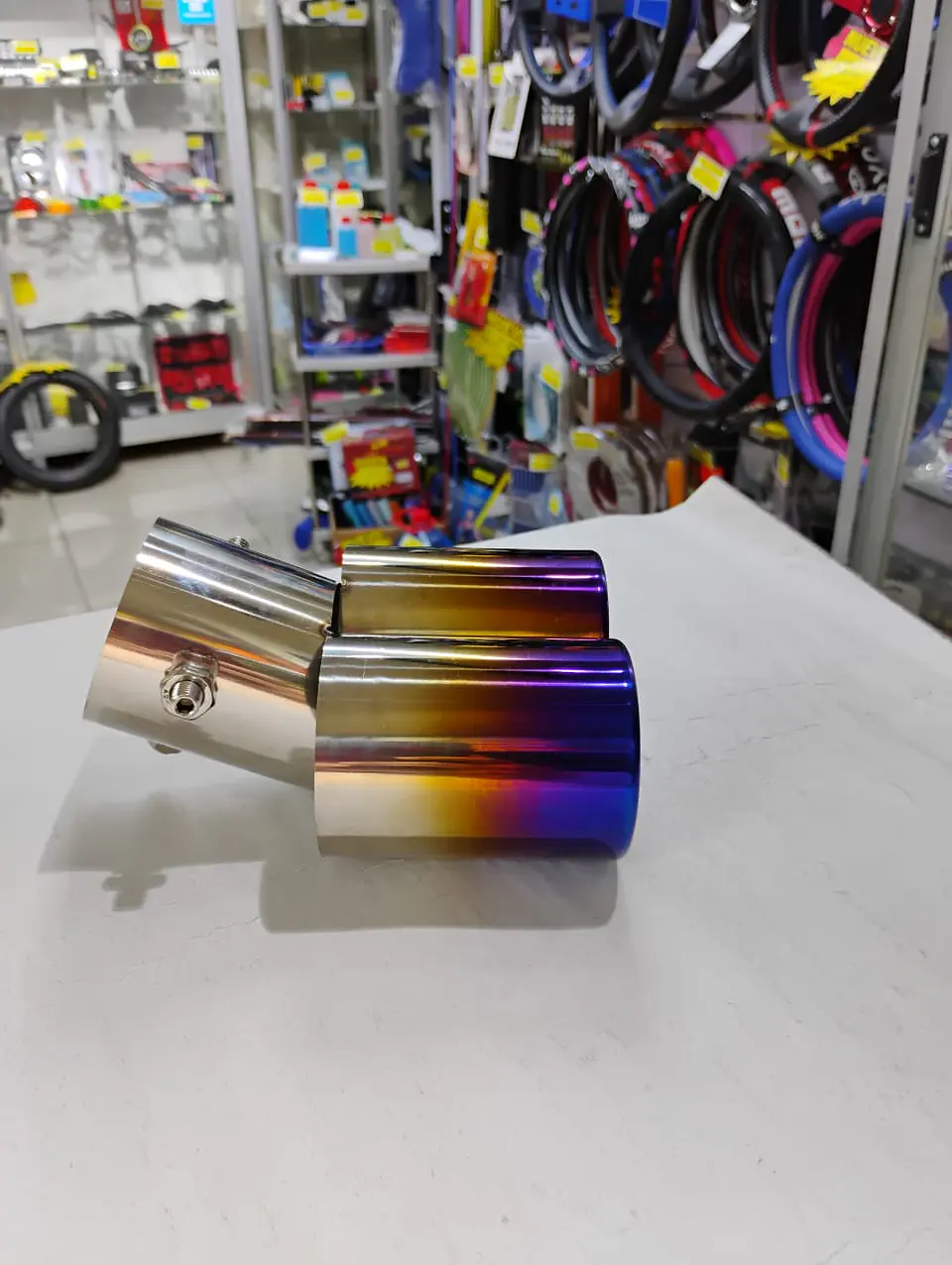 RELÁMPAGO COLA DE ESCAPE TUNING DOBLE (Acero Inoxidable punta 10