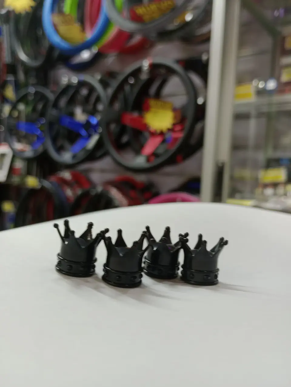 DE Set x4 Tapas de Válvulas Universal Tuning 1