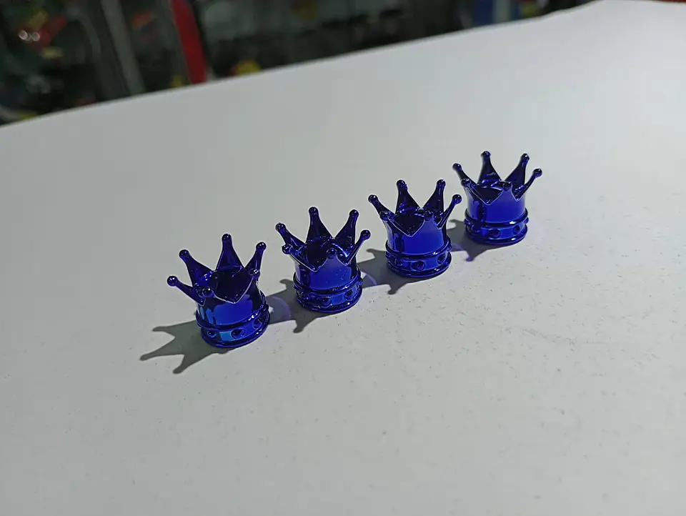 Set 4 Tapas de válvulas universal diseño corona color AZUL 1