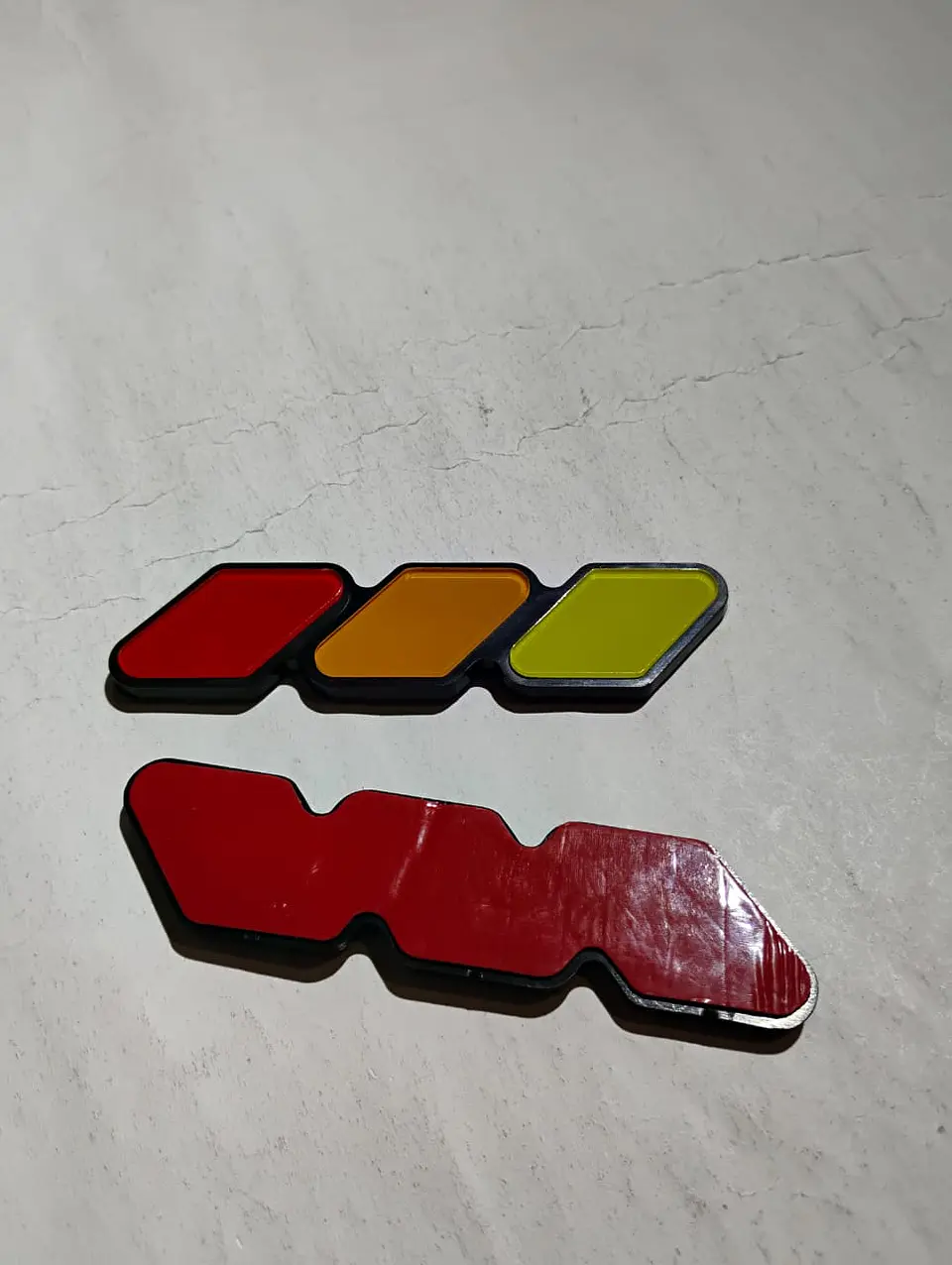DE Emblema Insignia pegatina Acrílico para Toyota Tricolor 2