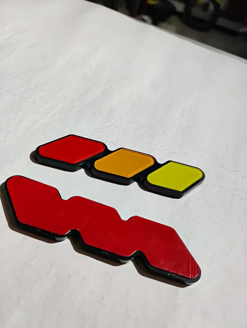 DE Emblema Insignia pegatina Acrílico para Toyota Tricolor 3