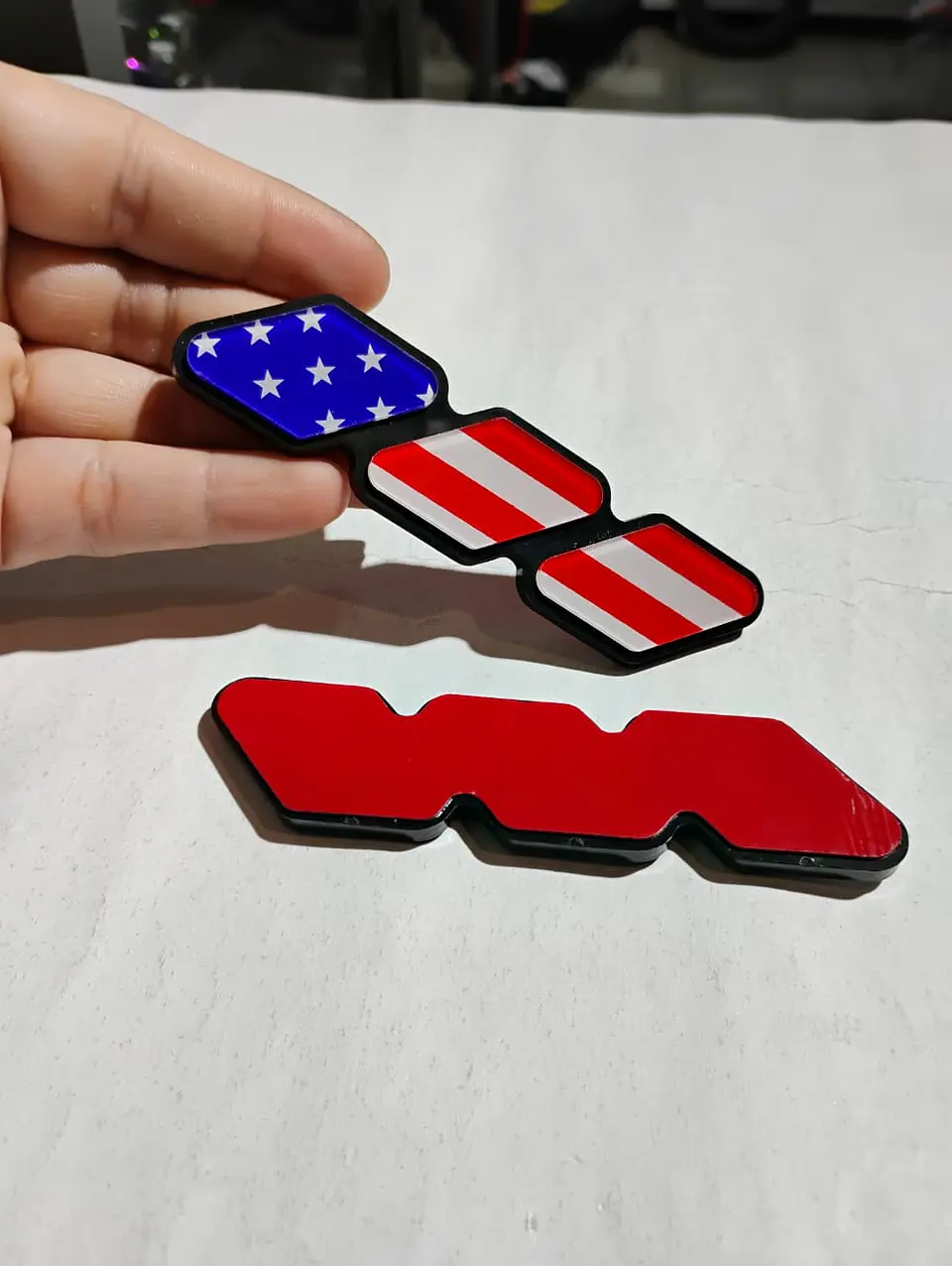 DE Emblema Insignia - pegatina Acrílico para Toyota Tricolor 1
