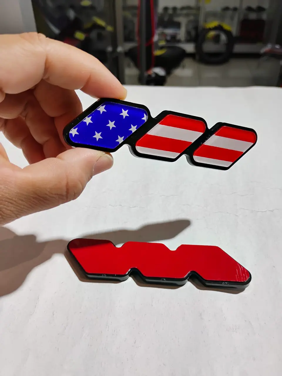 DE Emblema Insignia - pegatina Acrílico para Toyota Tricolor 5