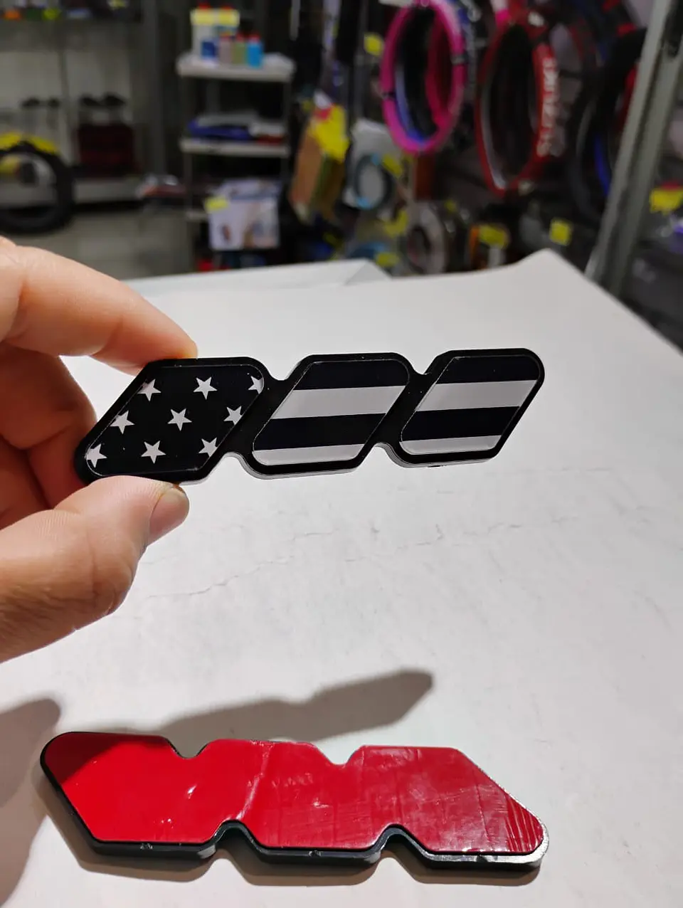 DE Emblema Insignia - pegatina Acrílico para Toyota Tricolor 7