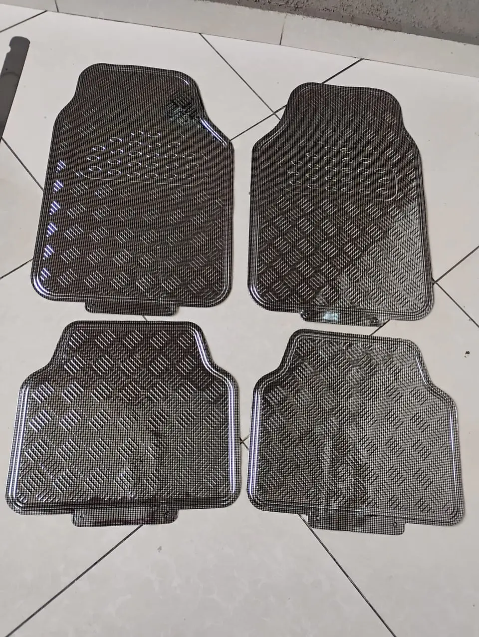 X4 Alfombras - gris carbono ( cambia el estilo de tu vehículo ) 7