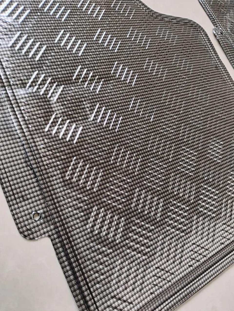 X4 Alfombras - gris carbono ( cambia el estilo de tu vehículo ) 15