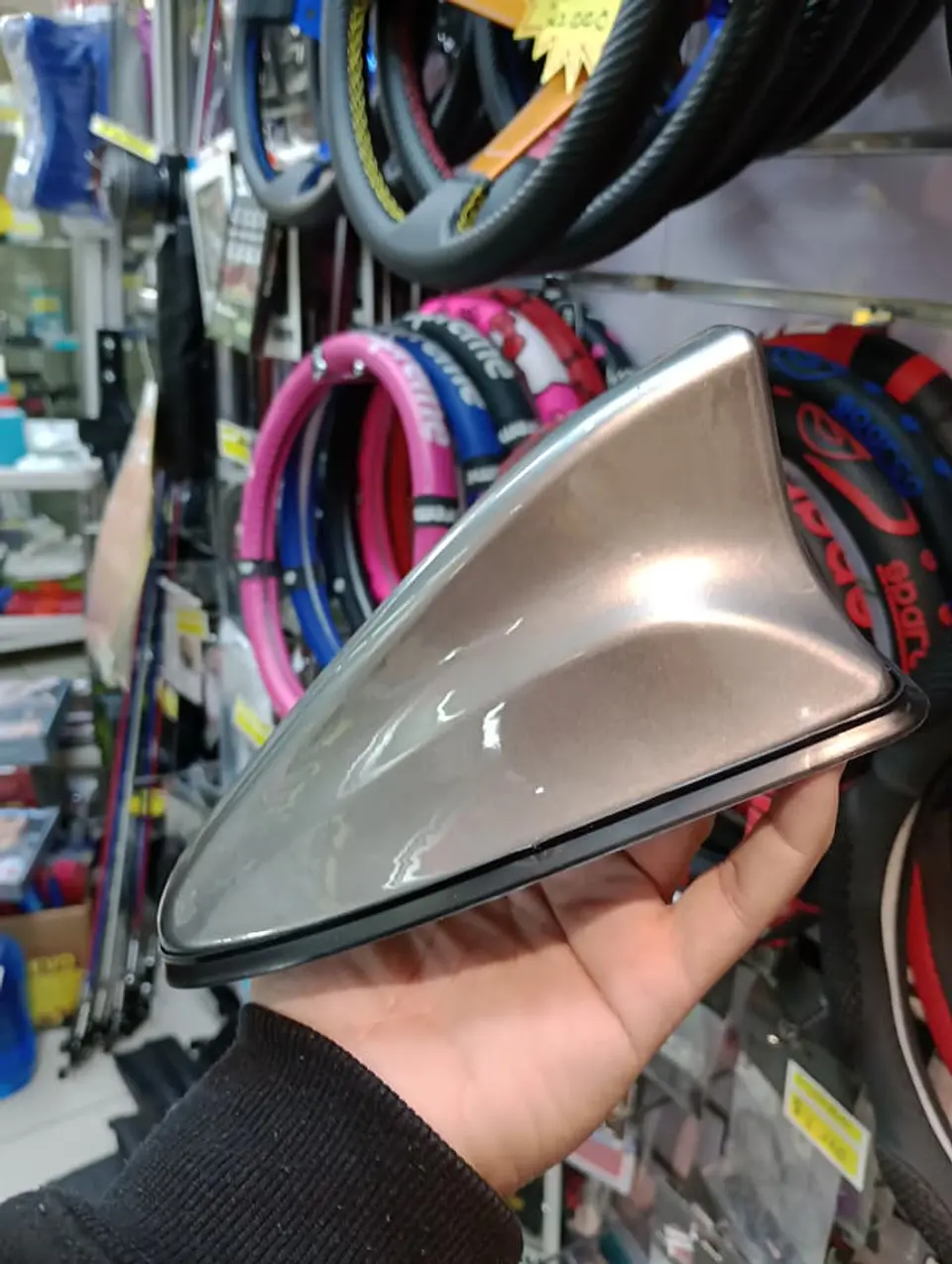 Antena aleta de tiburón impermeable gris grafito con base 8