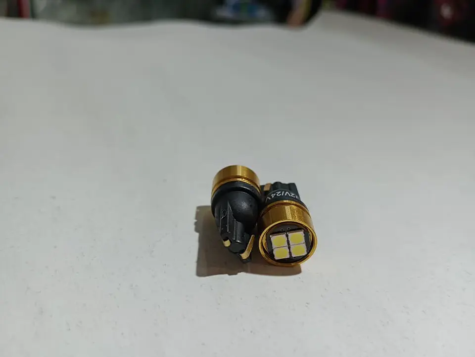 ILUMINACIÓN LED DE Pack x2 Ampolletas LED T10 W5W Blanco Frío 4