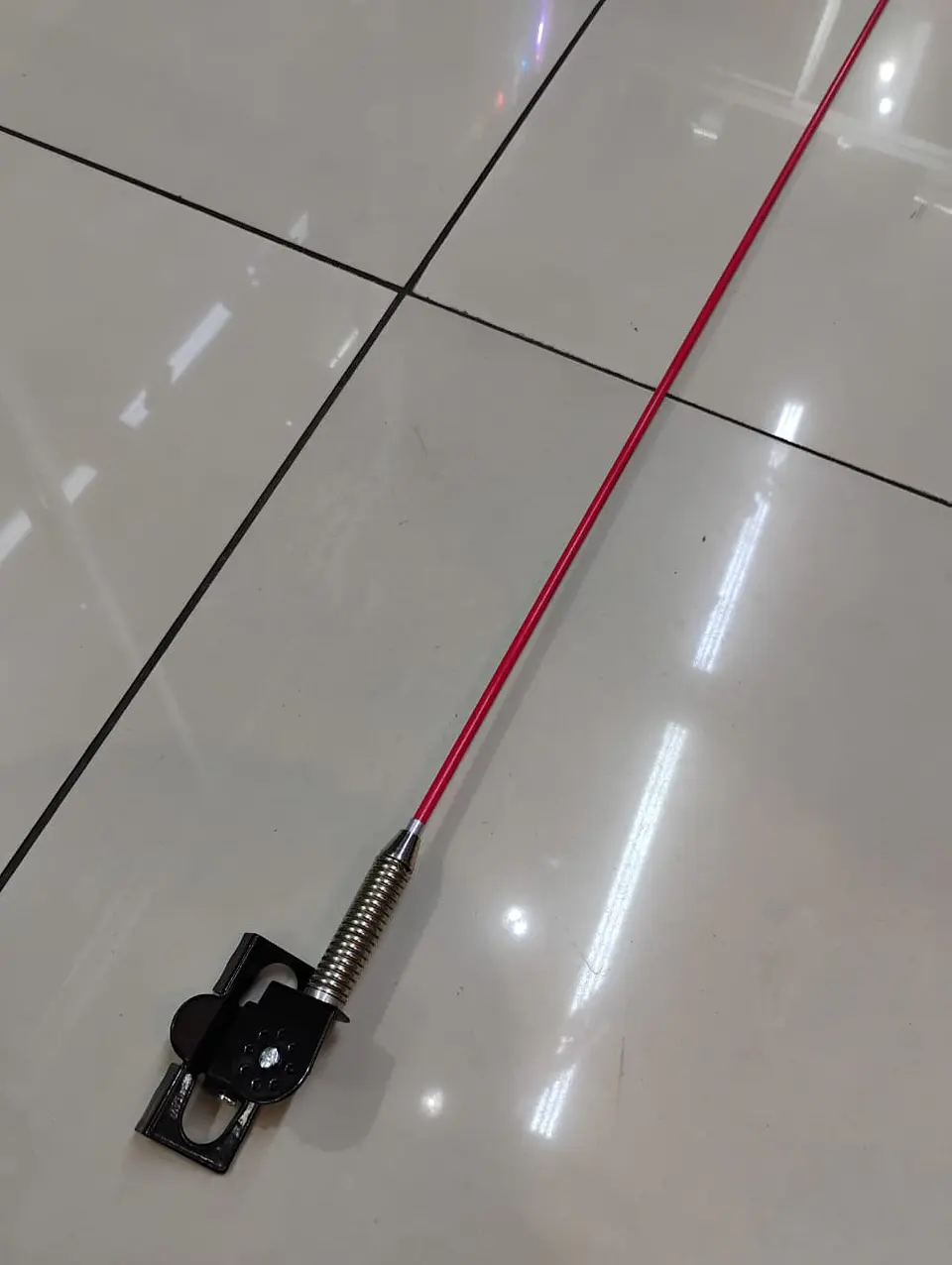 Antena Flexible X1 de 2 Metros Tipo Látigo decorativa para 2