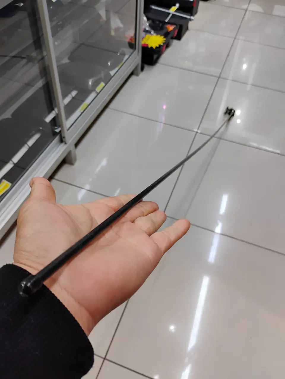 Antena Flexible X1 de 2 Metros Tipo Látigo decorativa para 6