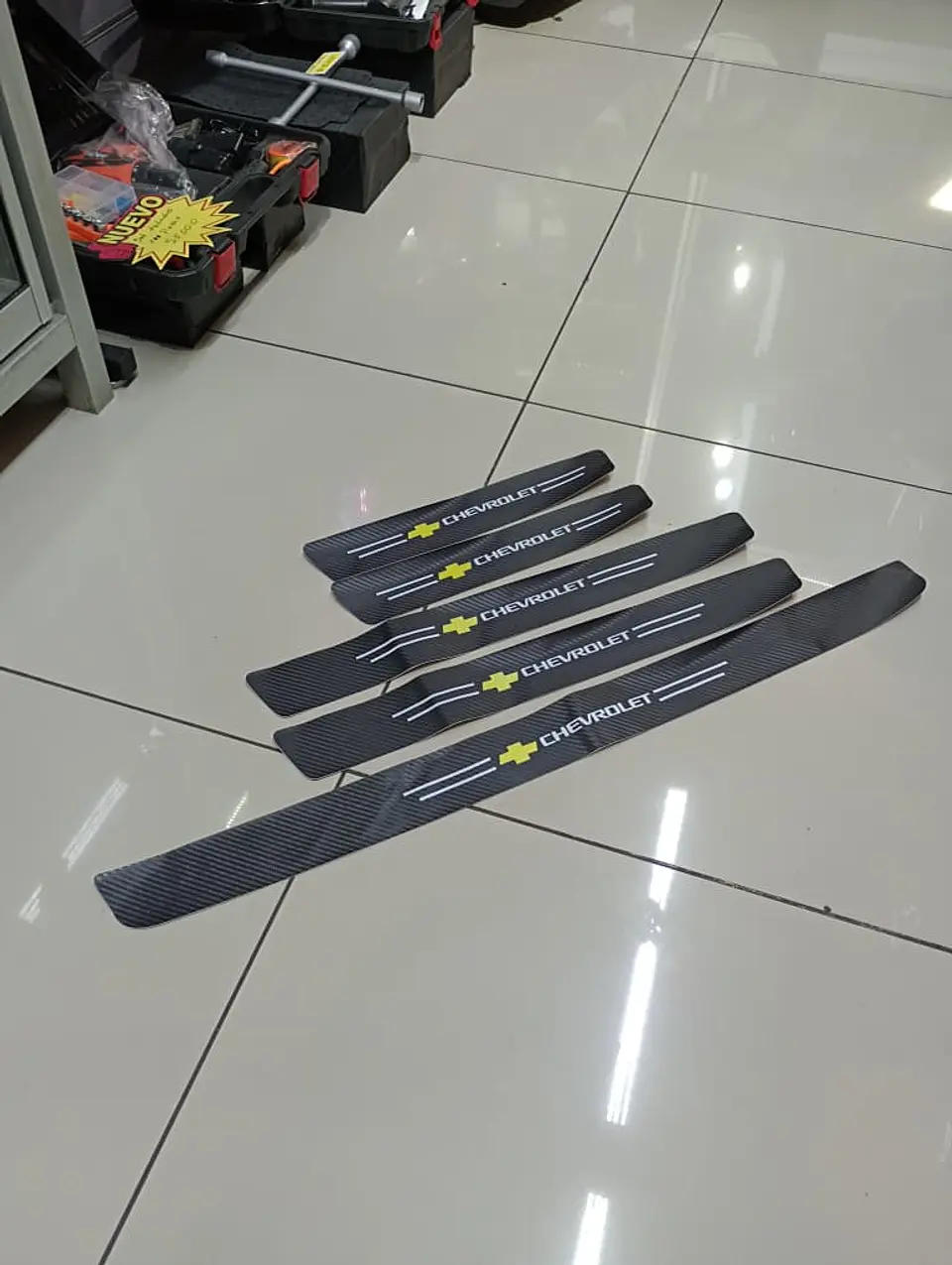DE Kit X5 Cubre Socalos pisaderas Protección para tu Chevrolet 1