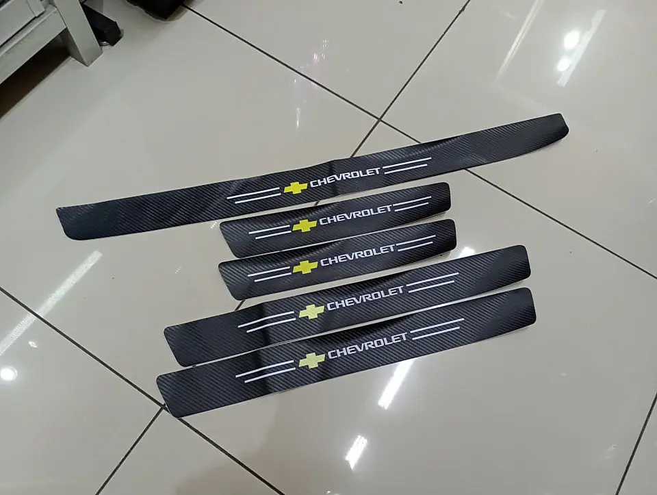 DE Kit X5 Cubre Socalos pisaderas Protección para tu Chevrolet 4