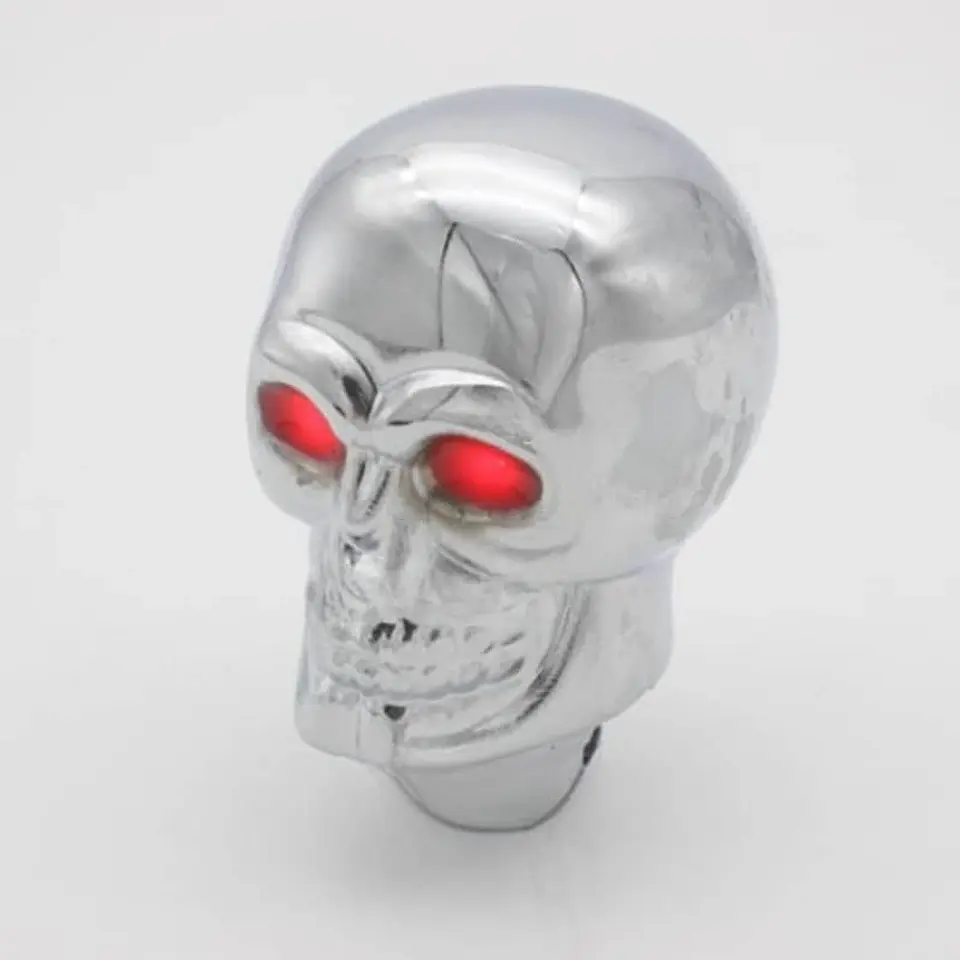 Pomo/Perilla de cambios - Diseño cabeza de calavera cromada con luz 3