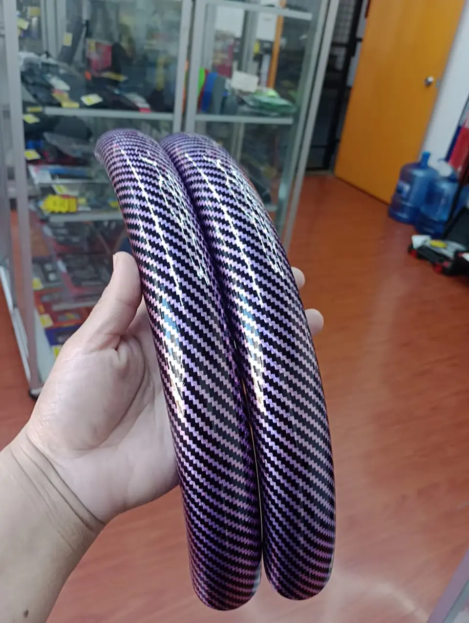 Volante Antideslizante de Lujo - 2 PIEZAS carbono fucsia 1
