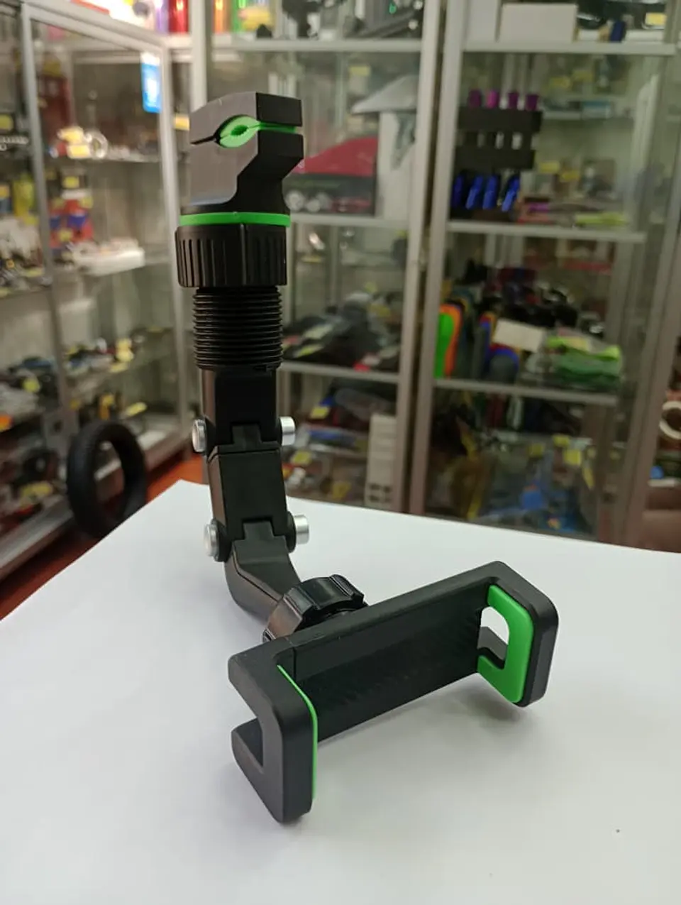 Soporte de Teléfono para Auto Multifuncional 360° 18