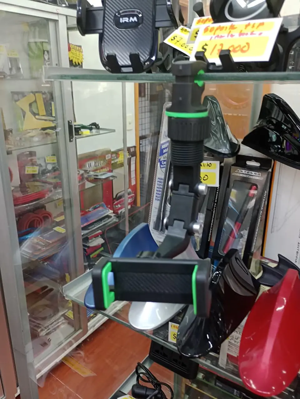 Soporte de Teléfono para Auto Multifuncional 360° 29