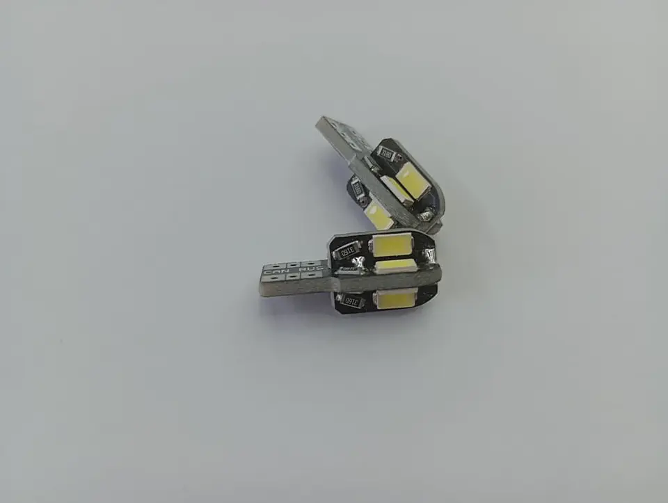 Par ampolletas - led T10 W5W colita de pez antierror canbus 8led 8
