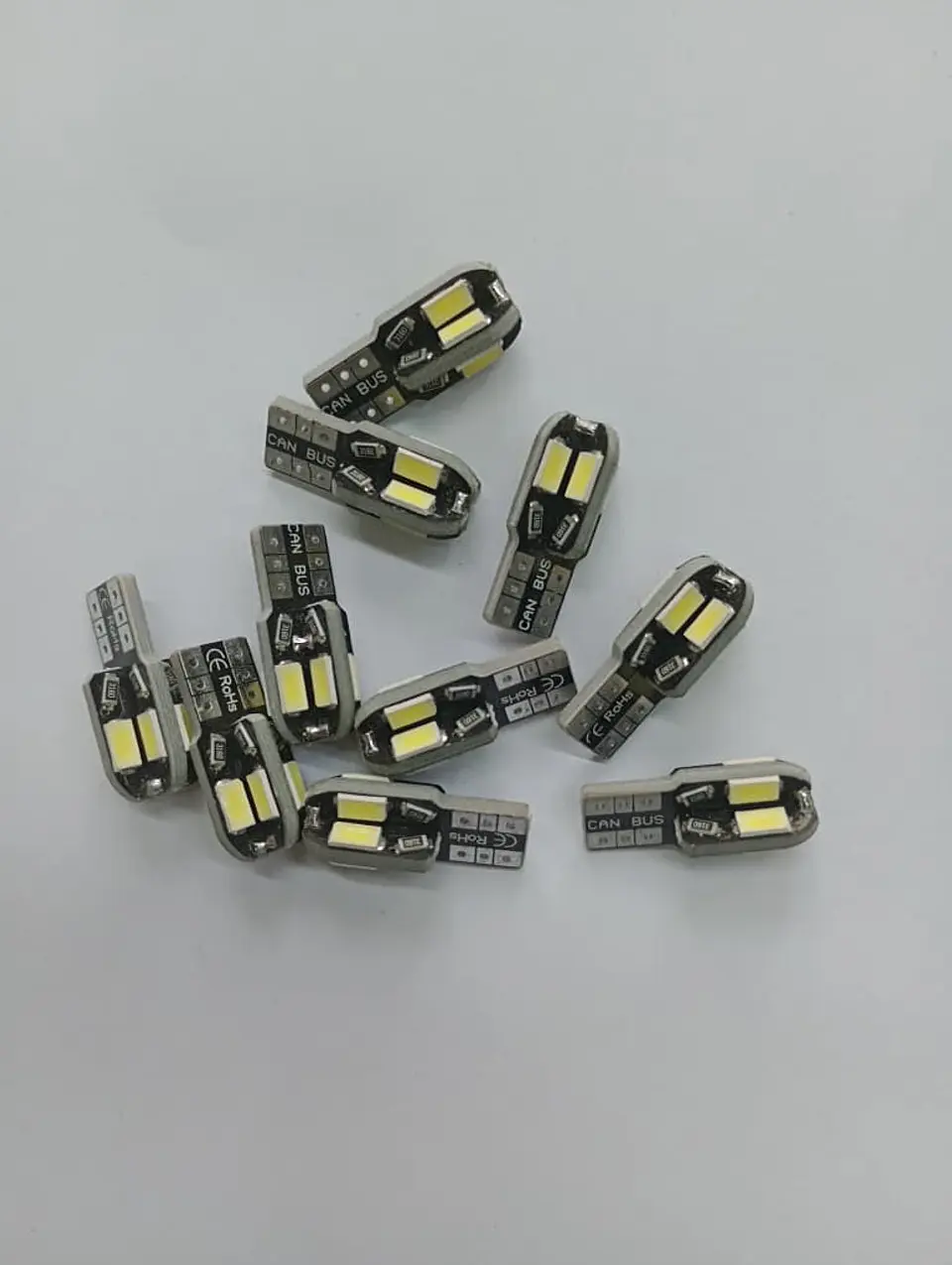 X10 unidades de Ampolletas led T10 W5W antierror canbus 8 led 12v 6